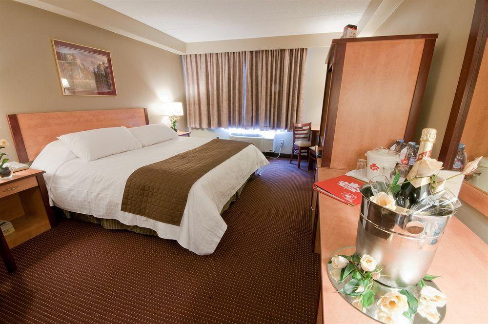 Canad Inns Destination Centre Transcona Winnipeg Buitenkant foto