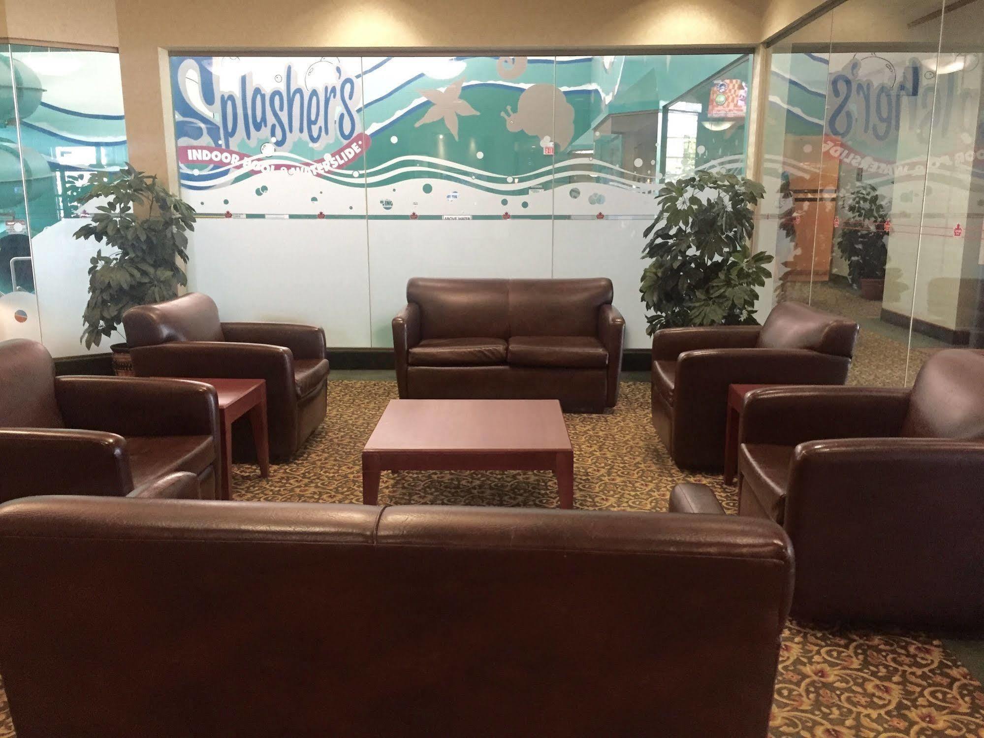 Canad Inns Destination Centre Transcona Winnipeg Buitenkant foto