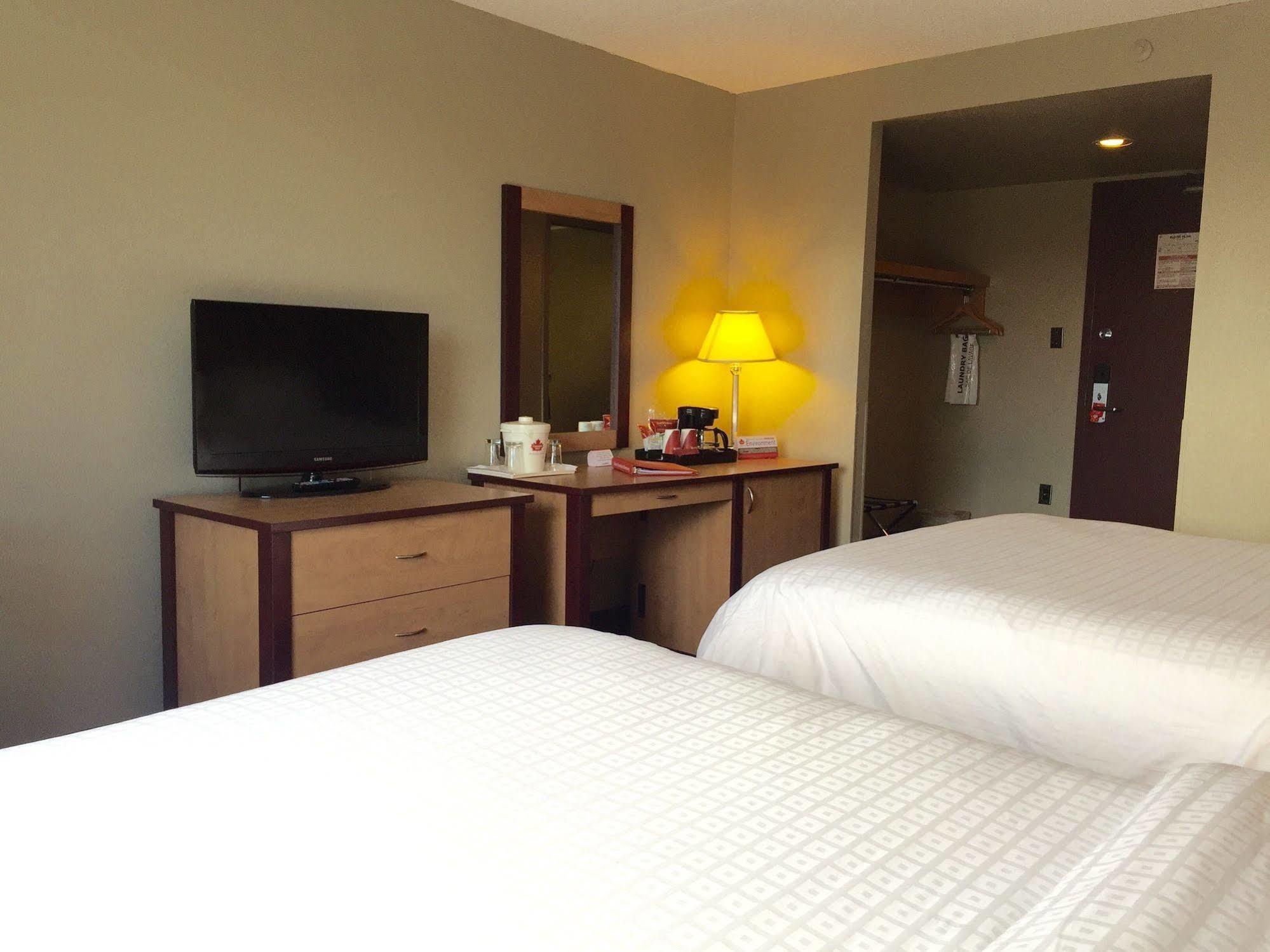 Canad Inns Destination Centre Transcona Winnipeg Buitenkant foto