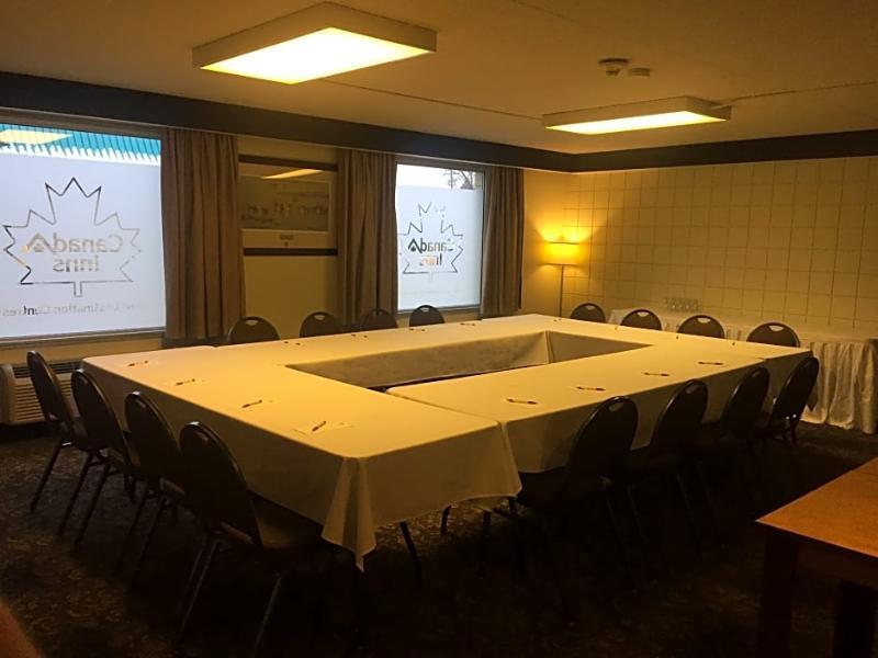 Canad Inns Destination Centre Transcona Winnipeg Buitenkant foto